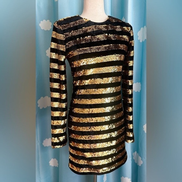 RtA Sequin and velvet long sleeve dress. - Picture 7 of 16